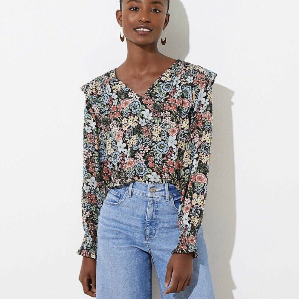 Ann Taylor LOFT Bouquet Floral Smocked Shoulder V-Neck Blouse - Picture 8 of 8